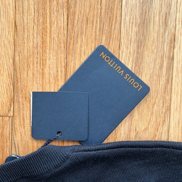 Louis Vuitton ready to wear navy men’s sweater with leather patches NWT L - Picture 7 of 10